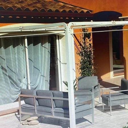 Les Lavandes Acomodação com café da manhã Alleins Exterior foto